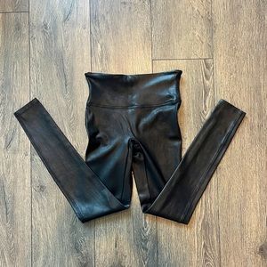 Spanx Faux Leather Leggings Black Small